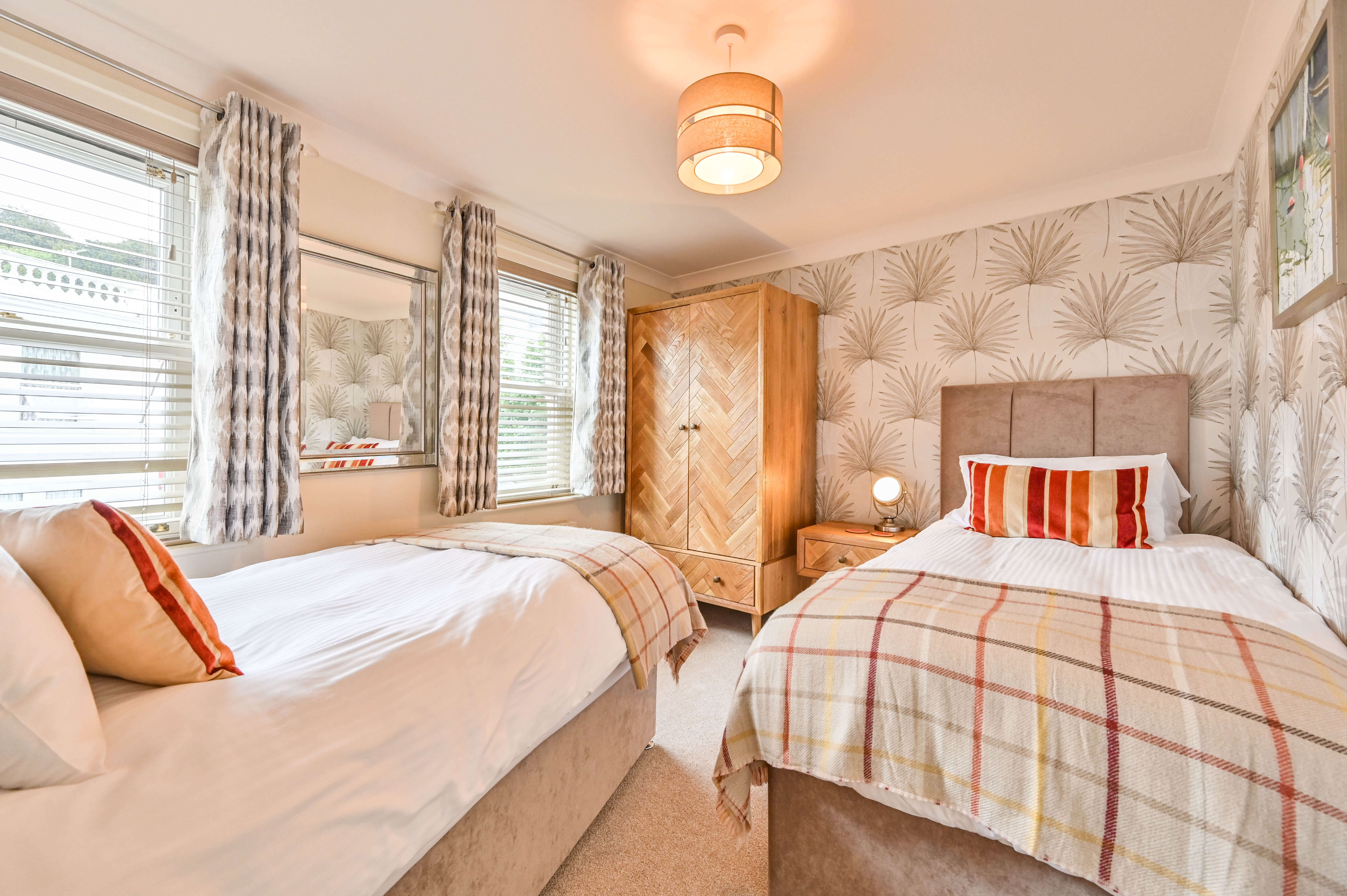 Third bedroom - Lisburne Place Luxury self catering accommodation in Torquay.